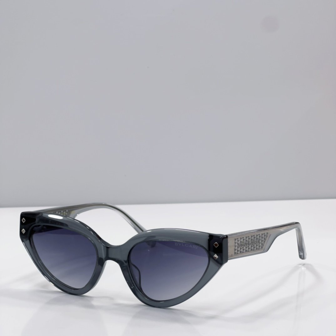 Bvlgari BV8256 501/87 Cat-Eye Sunglasses - Image 5