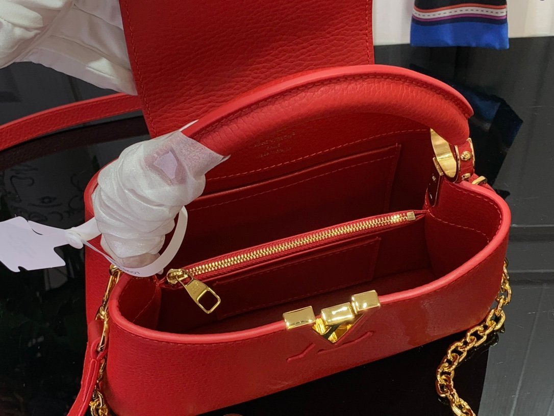 Louis Vuitton LV My Capucines Red Bag - Image 2