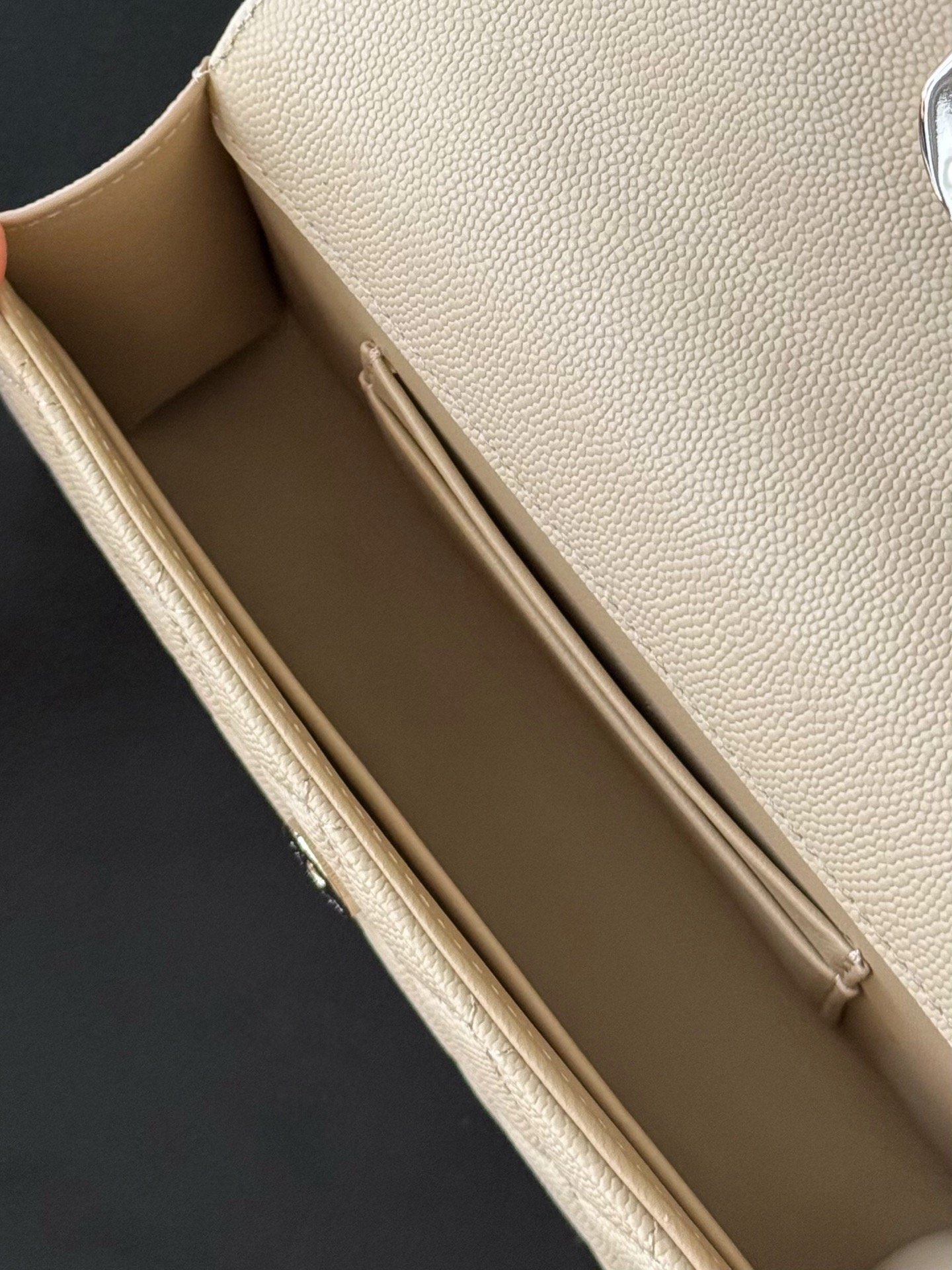 Chanel 25S Cross Handle Kelly Chain Bag – Beige - Image 8