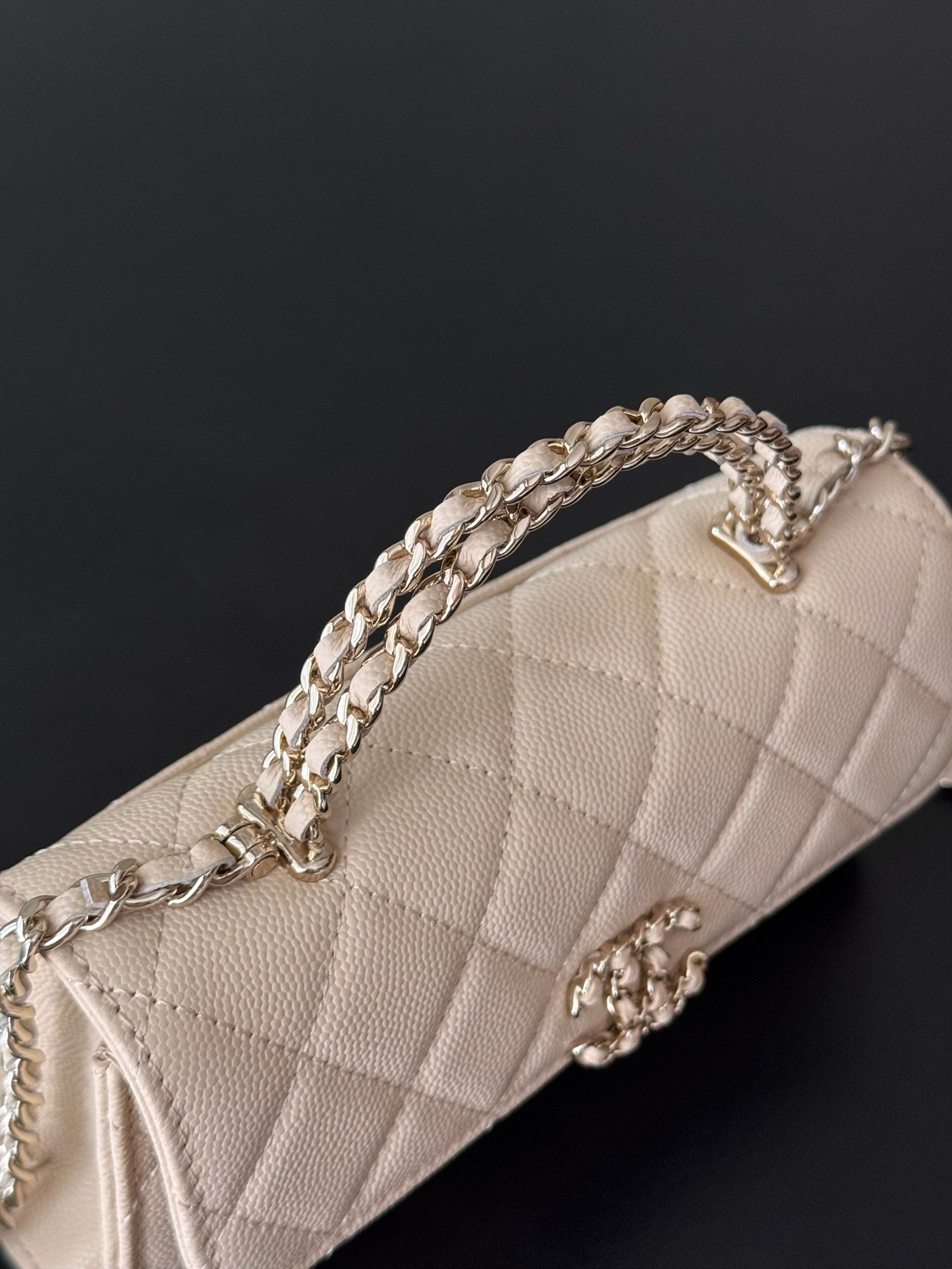 Chanel 25S Cross Handle Kelly Chain Bag – Beige - Image 3