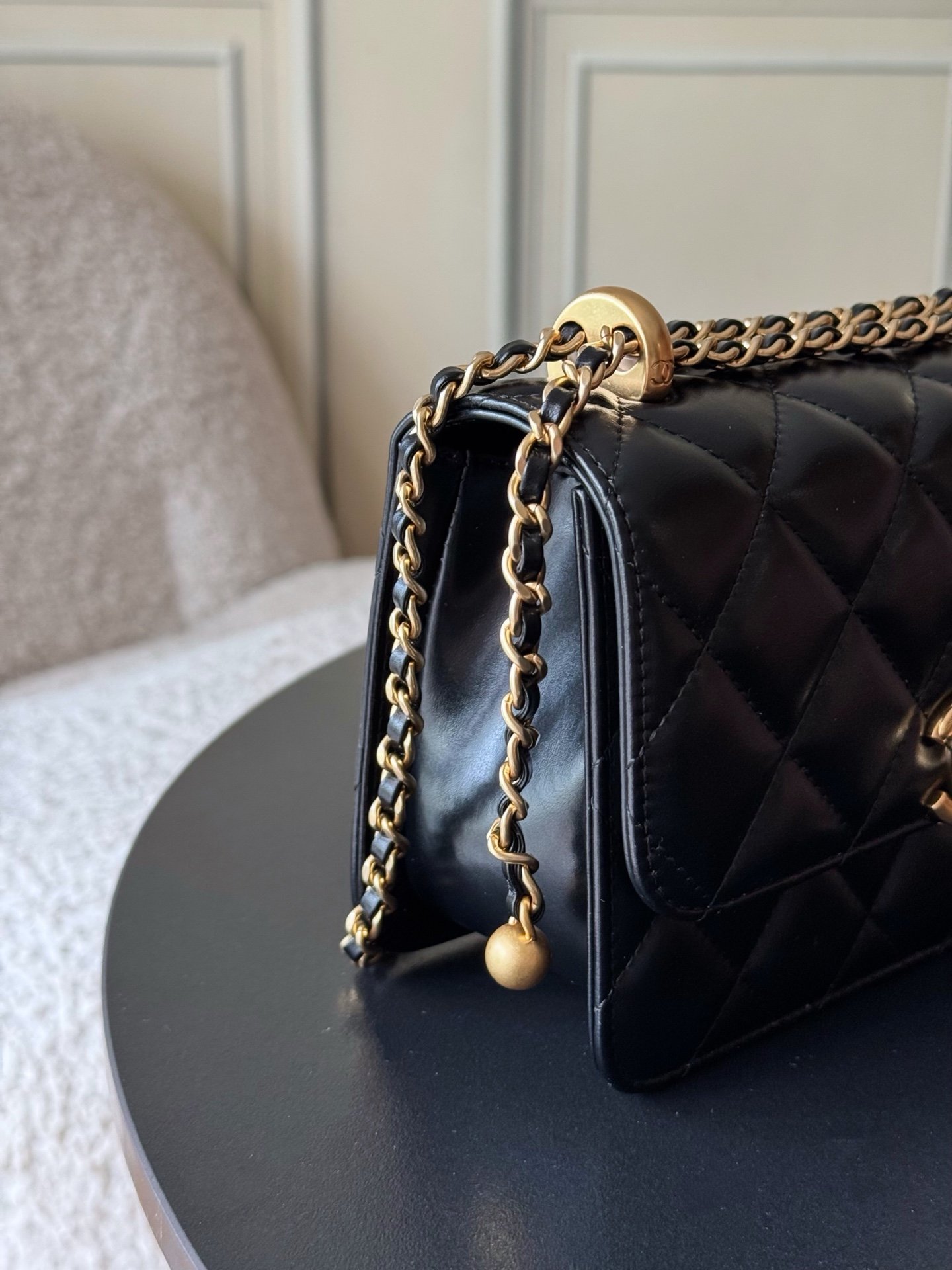 Chanel Perfect Fit Flap Black Bag - Image 7