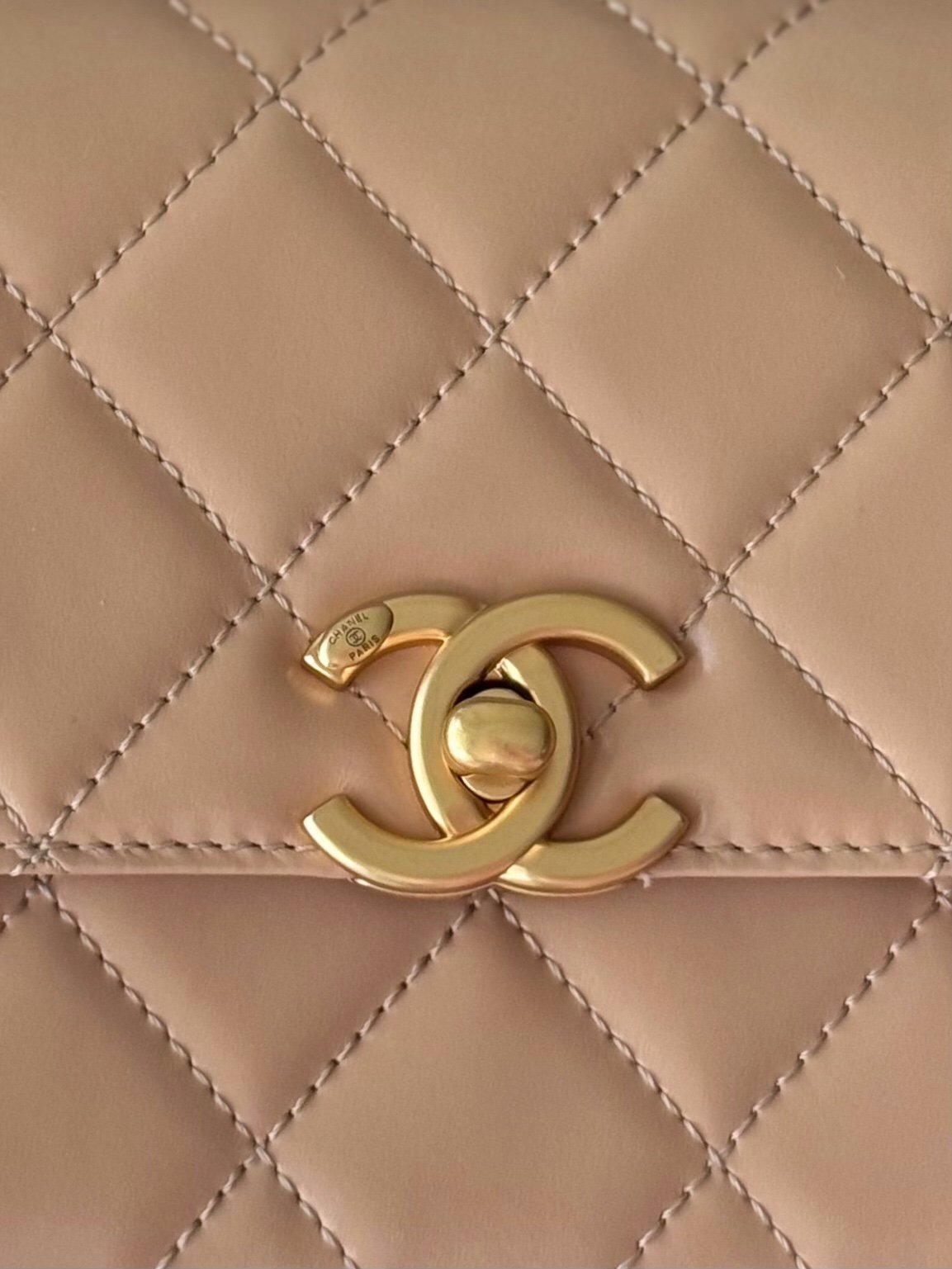 Chanel Perfect Fit Flap Dark Beige Bag - Image 7