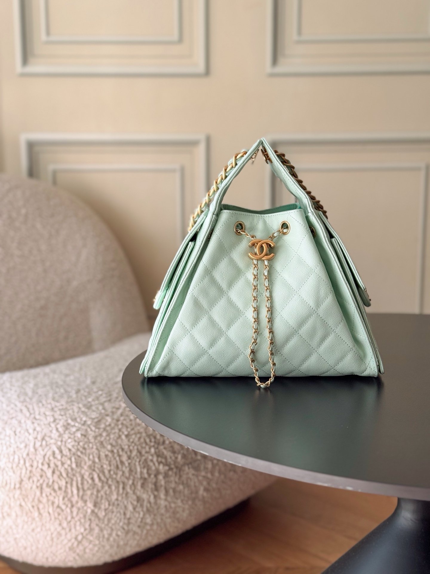 Chanel 25 Small Handbag - Image 6