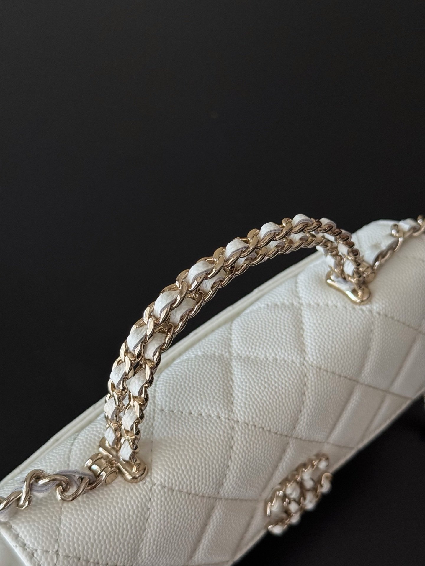 Chanel 25S Cross Handle Kelly Chain Bag – white - Image 5