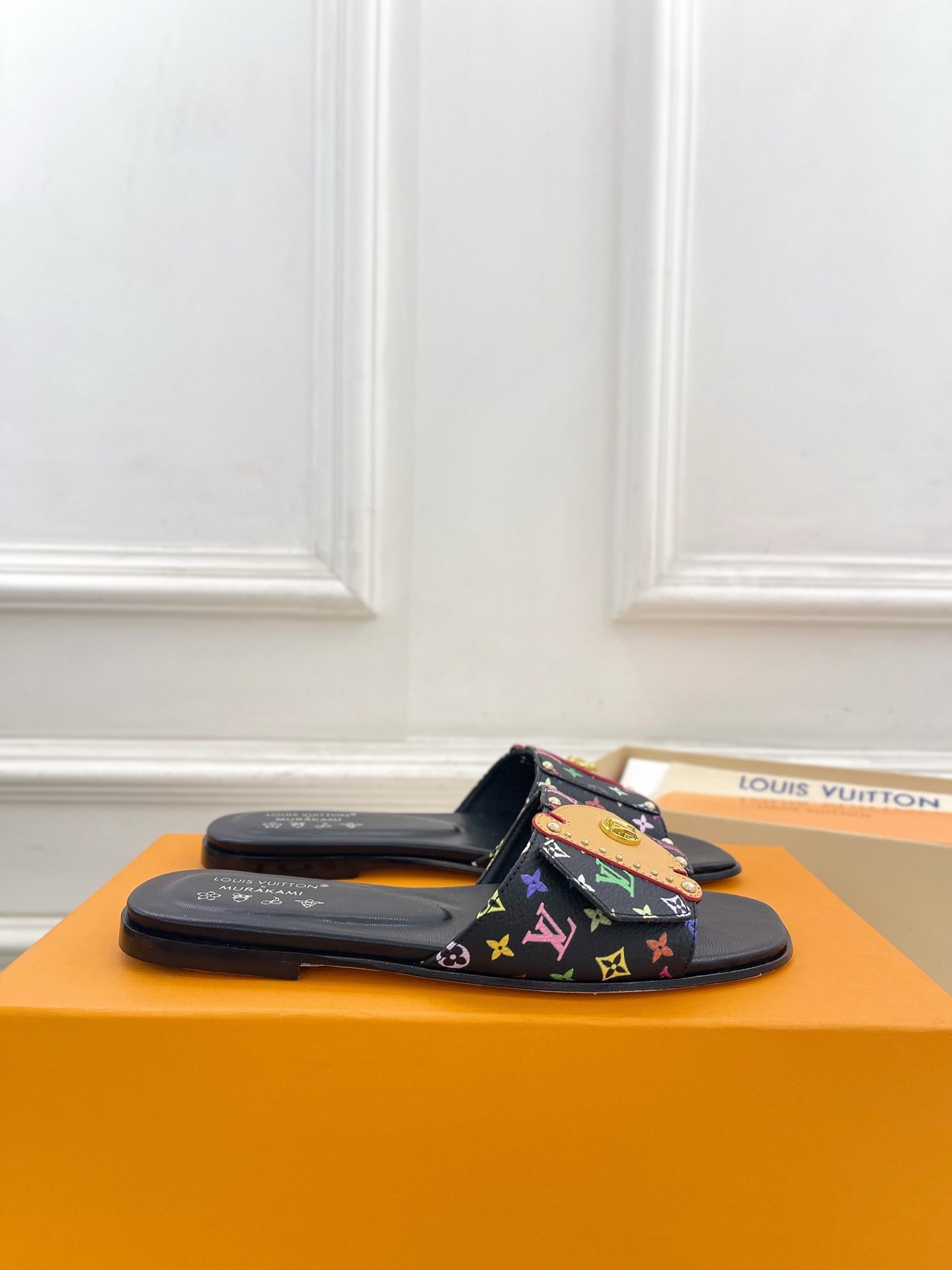 Louis Vuitton LV Frame Flat Mules – Black - Image 10